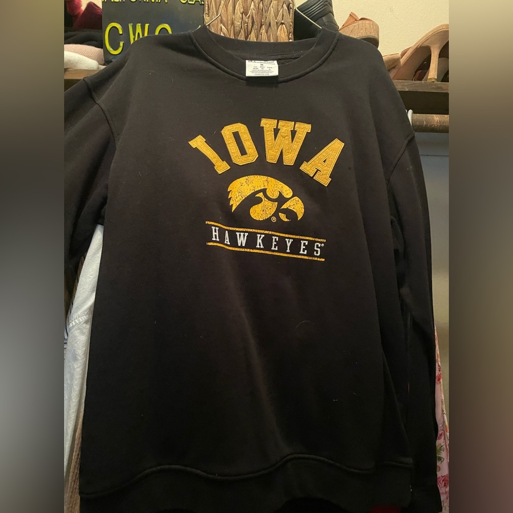 Champion Black and Yellow Graphic Sweatshirt